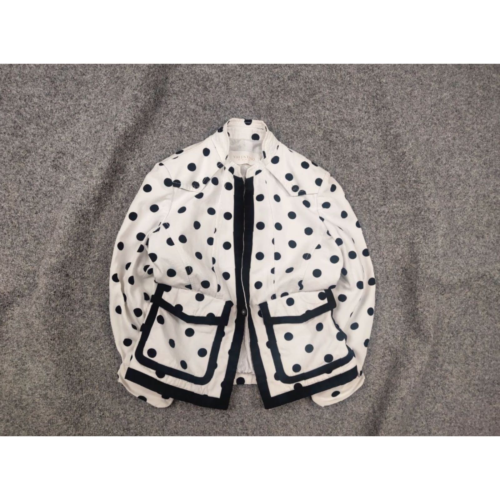 Valentino Valentino Valentino Roman Vintage Blazer Jacket Cotton White with Black Polka Dots Women M Casual 90s Designer Pocket Size M / US 6-8 / IT 42-44 - 2 Thumbnail