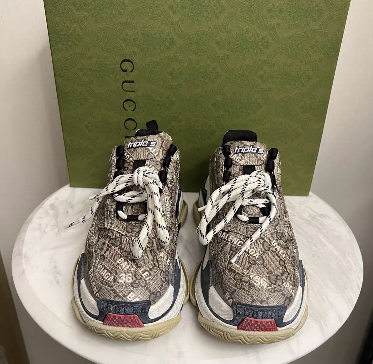 Balenciaga Balenciaga x Gucci Triple S J42 Size US 6 / IT 36 - 2 Thumbnail