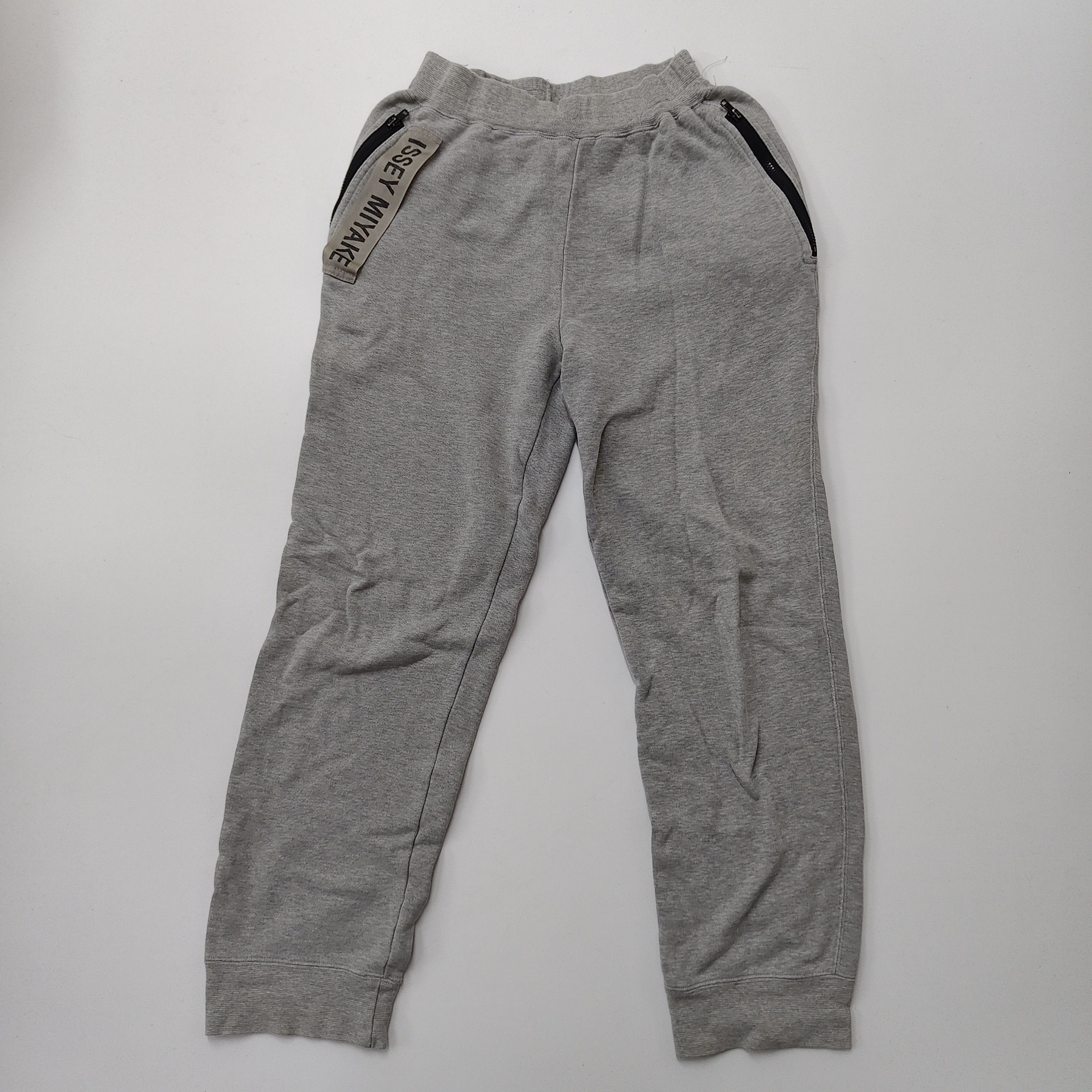 Issey Miyake Issey Miyake Spell Out Gray Jogger #D Size 26" / US 2 / IT 38 - 1 Thumbnail