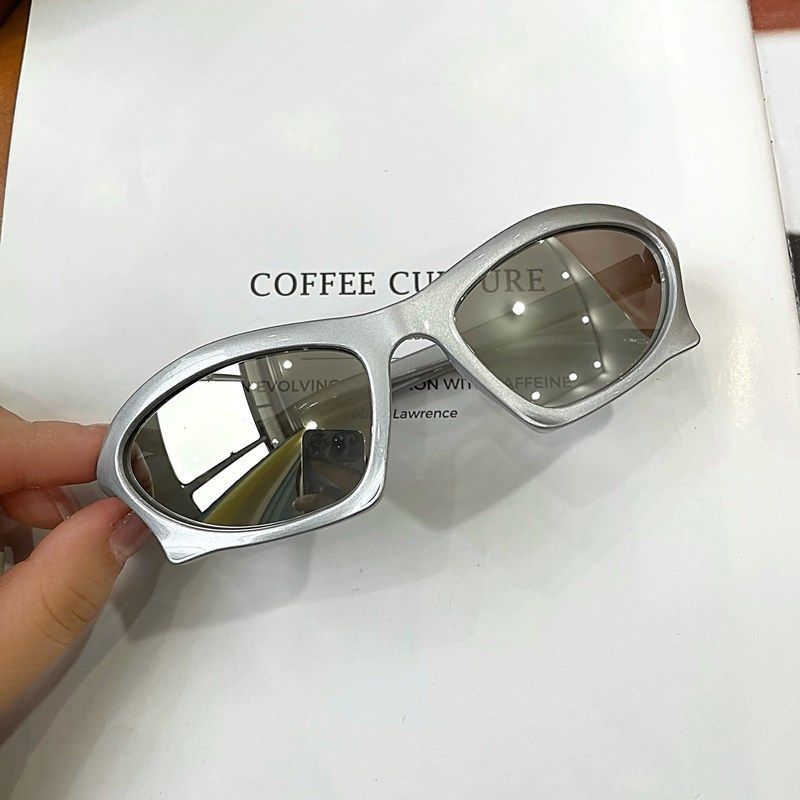 VIBE Future Street ins style custom avant-garde sunglasses Size ONE SIZE - 6 Thumbnail