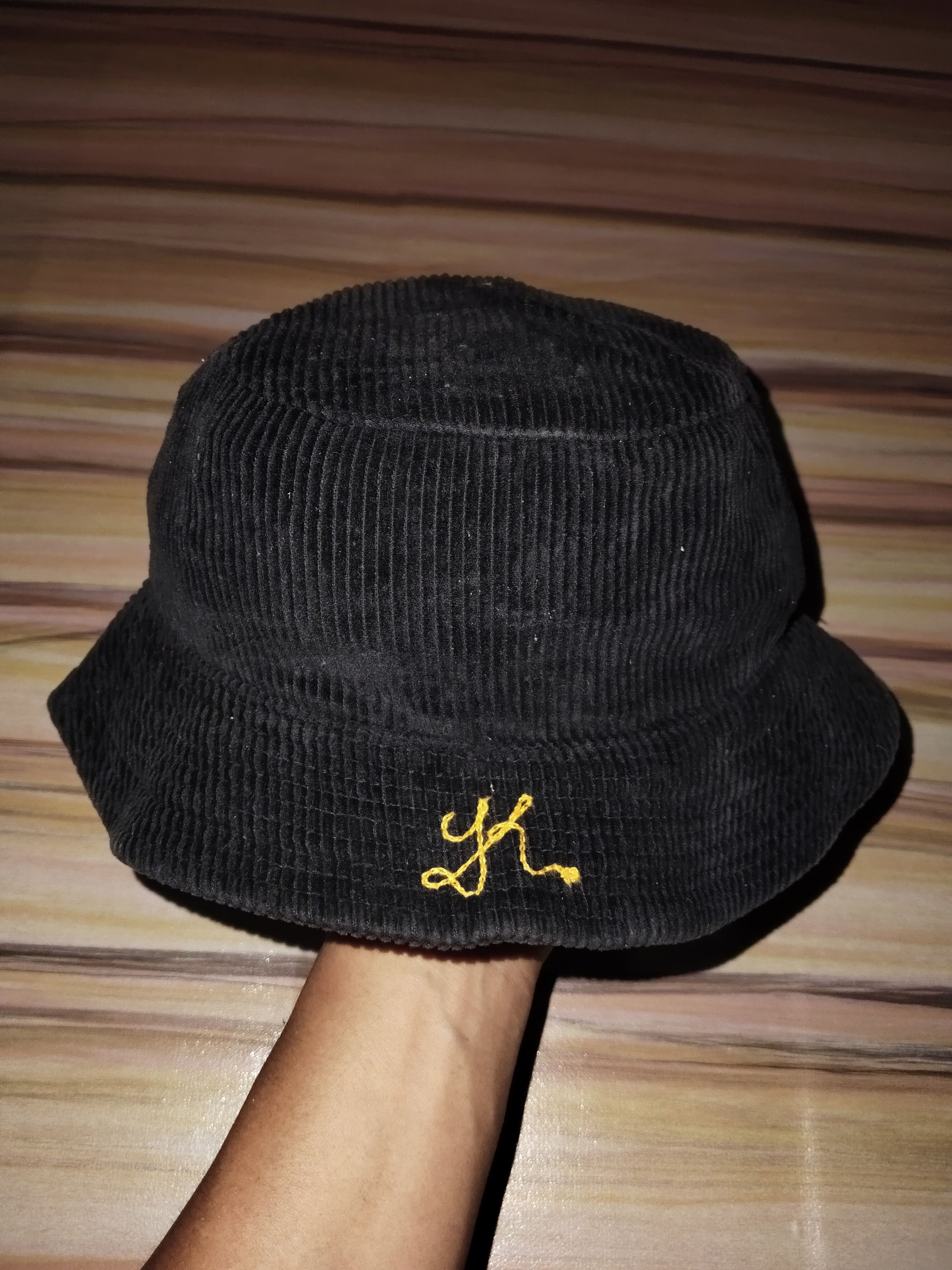 Mickey Mouse × Vintage Vintage MICKEY x Walt Disney Company CorduroyBucket Hat Size ONE SIZE - 2 Thumbnail