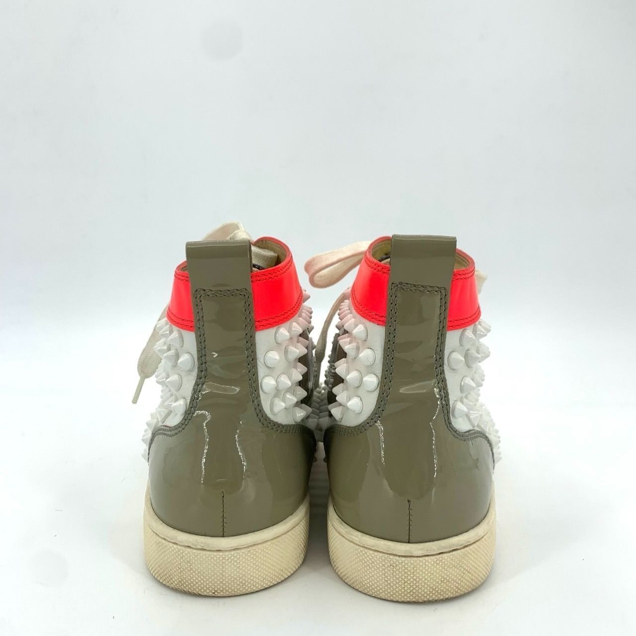 Christian Louboutin Christian Louboutin 37.5 Rivet Design Tie Flat Sneakers Whit Size US 6.5 / IT 36.5 - 7 Thumbnail
