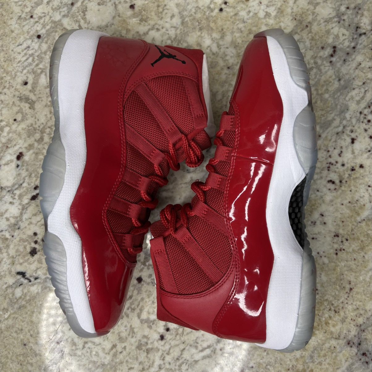 Jordan Brand Size 8-Jordan 11 Retro Win Like 96 BRAND NEW W/O BOX Size US 8 / EU 41 - 9 Thumbnail