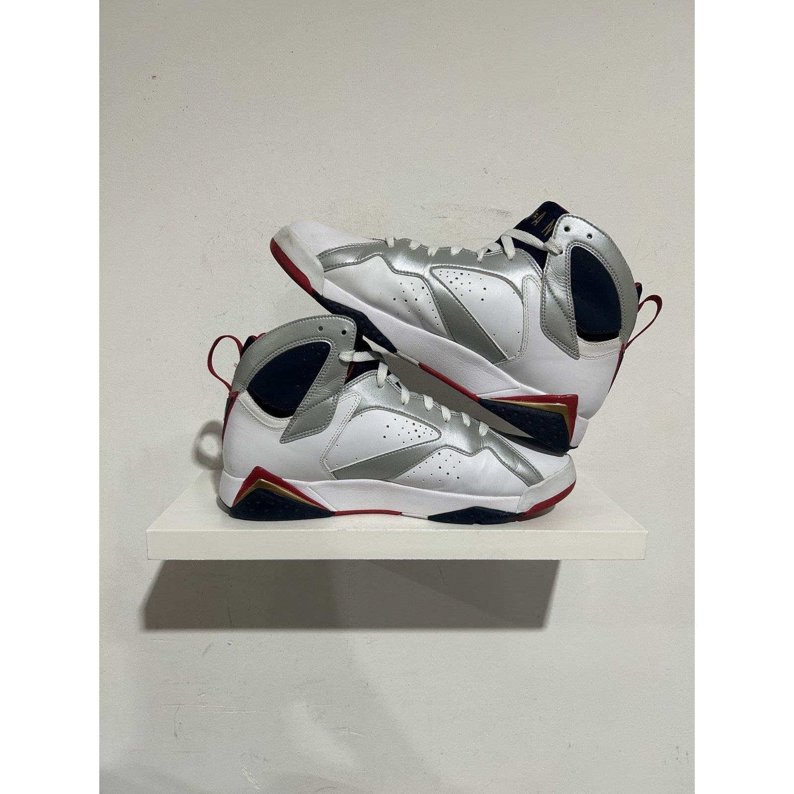 Jordan Brand JORDAN 7 OLYMPIC 2012 SIZE 11 PREOWNED Size US 11 / EU 44 - 2 Thumbnail