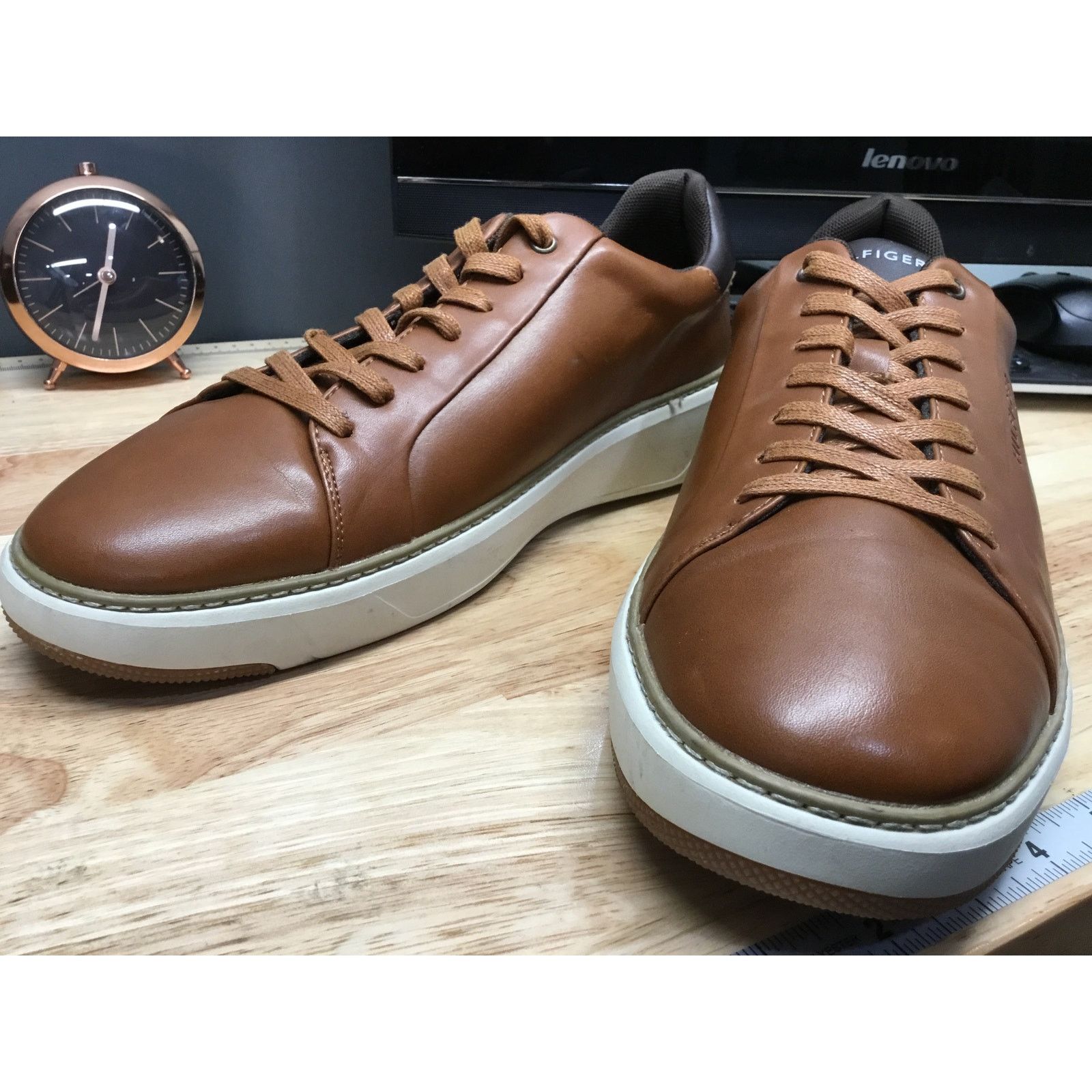 Tommy Hilfiger Tommy Hilfiger Sneaker Men 10.5 Brwn Leather Lace Up Low Top Size US 10.5 / EU 43-44 - 4 Thumbnail
