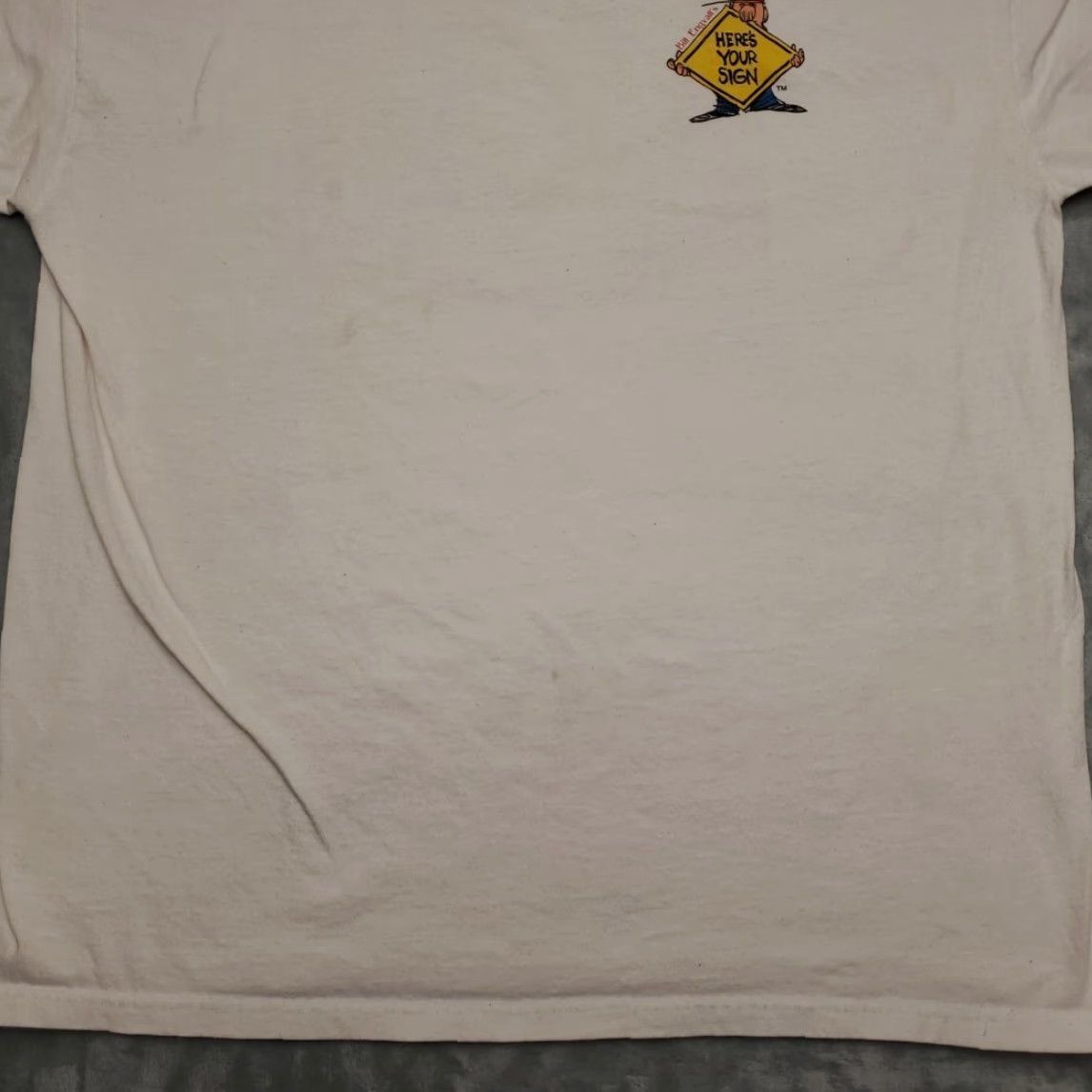 Delta VINTAGE Bill Engvall Shirt Mens XL White 90s TEE Im Stupid Moving Hers Your Sign Cartoon Retro Shirt Mens XL White 90s TEE Size US XL / EU 56 / 4 - 3 Thumbnail