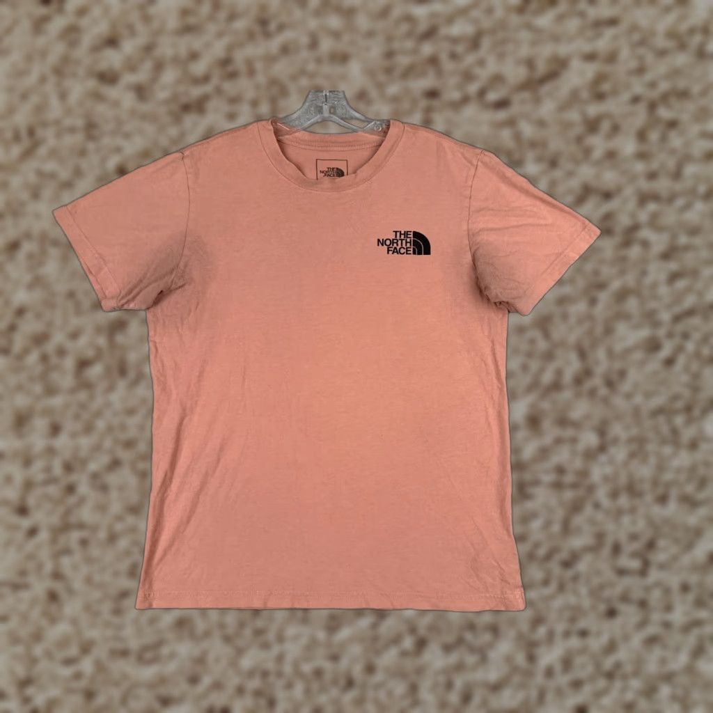 The North Face The North Face Shirt Men Medium Pink Short Sleeve Crew Neck 100% Cotton Logo Breathable Regular Fit Mens Size US M / EU 48-50 / 2 - 1 Thumbnail