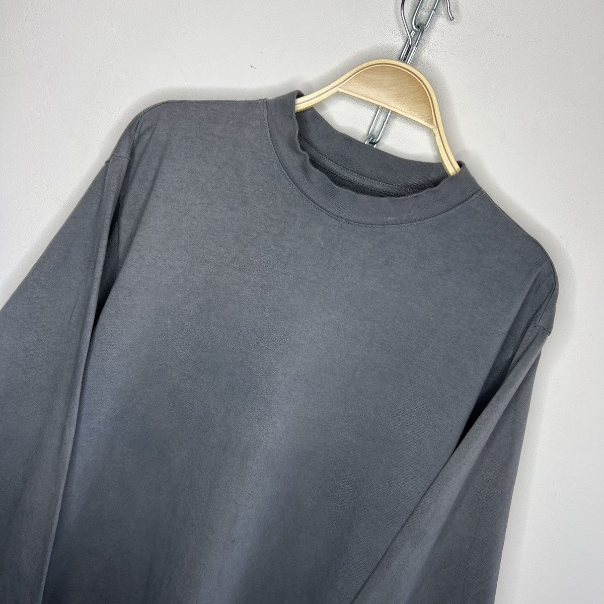 Balenciaga × Gap × Kanye West Yeezy Gap Engineered by Balenciaga Longsleeve Tee Size US M / EU 48-50 / 2 - 4 Thumbnail
