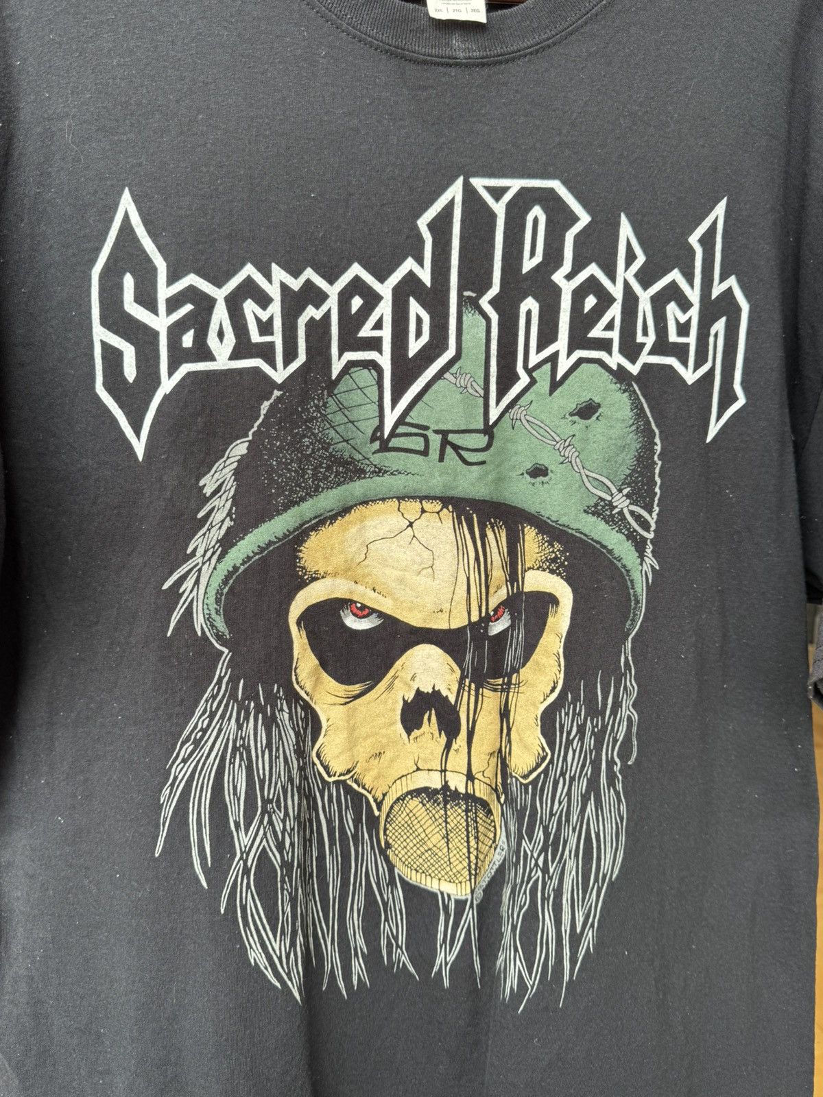 Band Tees Vintage Sacred Reich Violent Solutions T-shirt Size US XL / EU 56 / 4 - 2 Thumbnail
