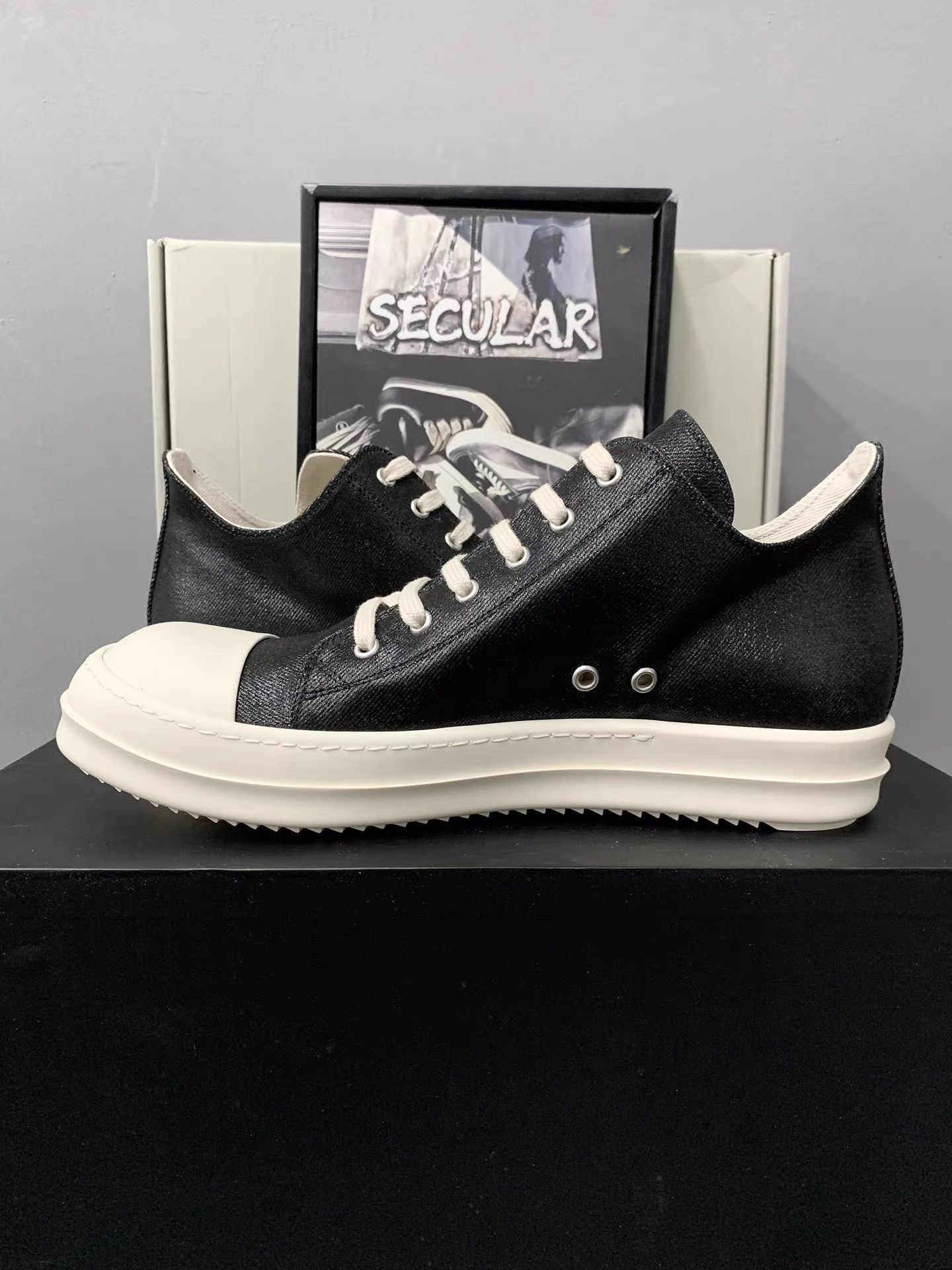 Rick Owens Rick Owens Waxed Low Top Big Converse K34 Size US 10 / EU 43 - 6 Thumbnail
