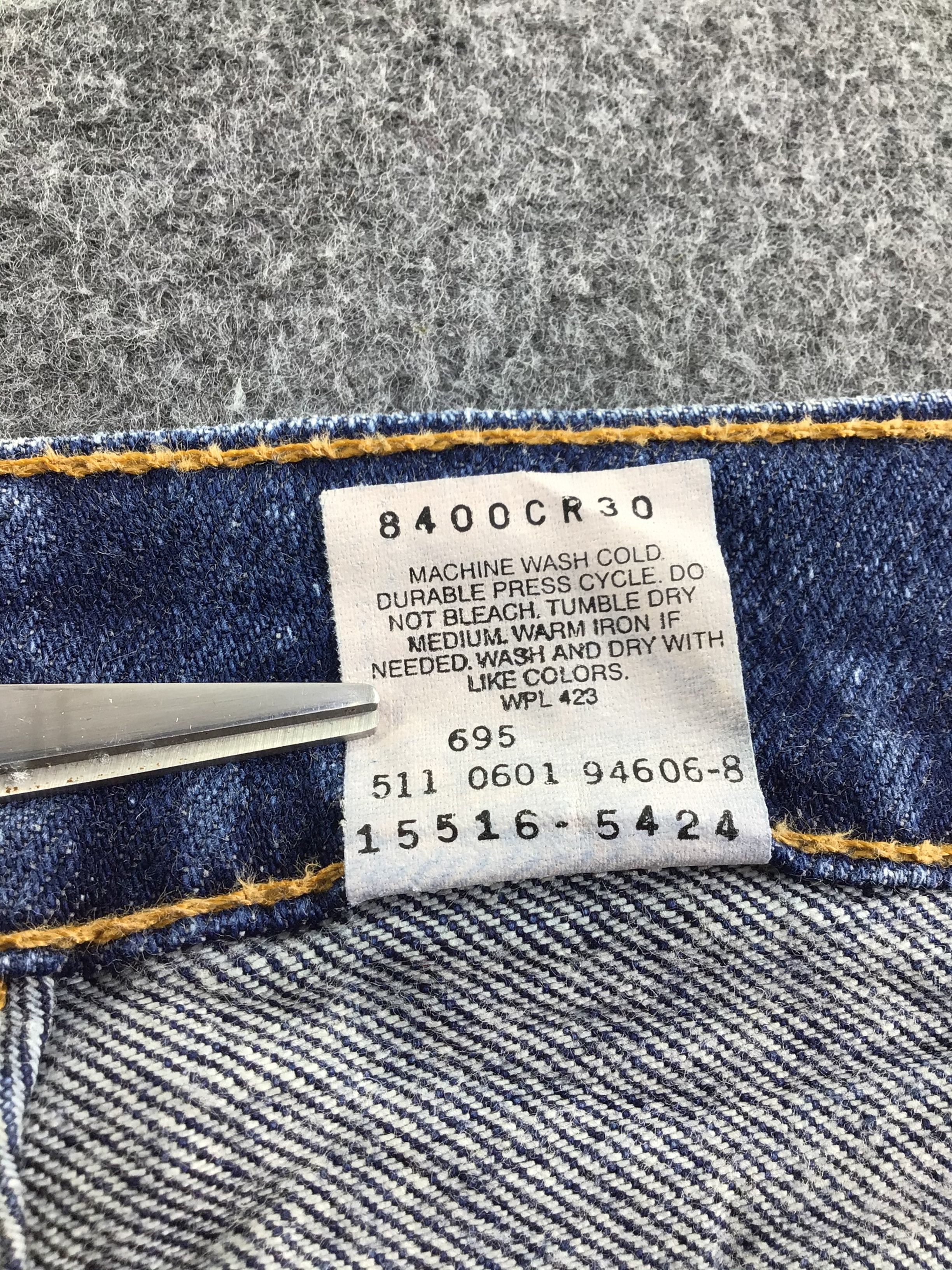 Levi's Vintage Levis 515 Jeans Medium Wash Denim -J514 Size US 34 / EU 50 - 9 Thumbnail