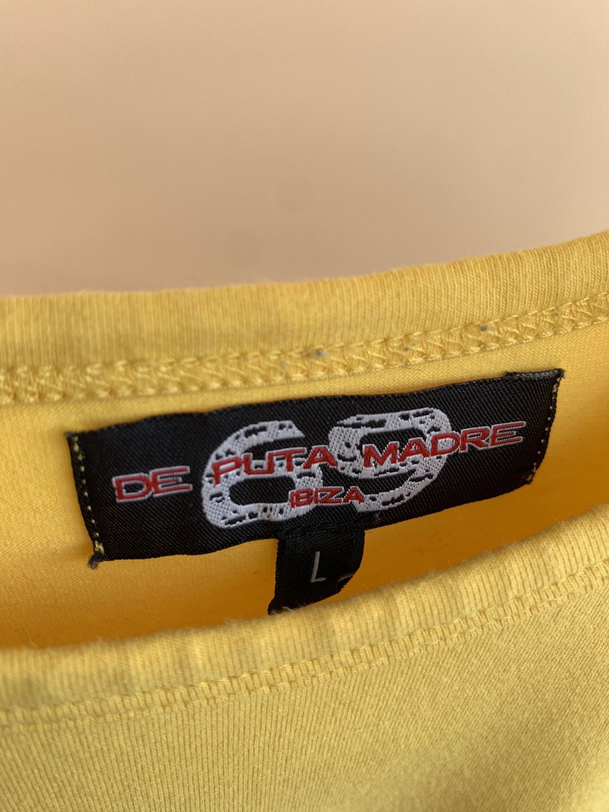 Vintage De Puta Madre 69 Pablo Escobar Long Sleeve T-Shirt Y2K 2000s Size US L / EU 52-54 / 3 - 9 Thumbnail