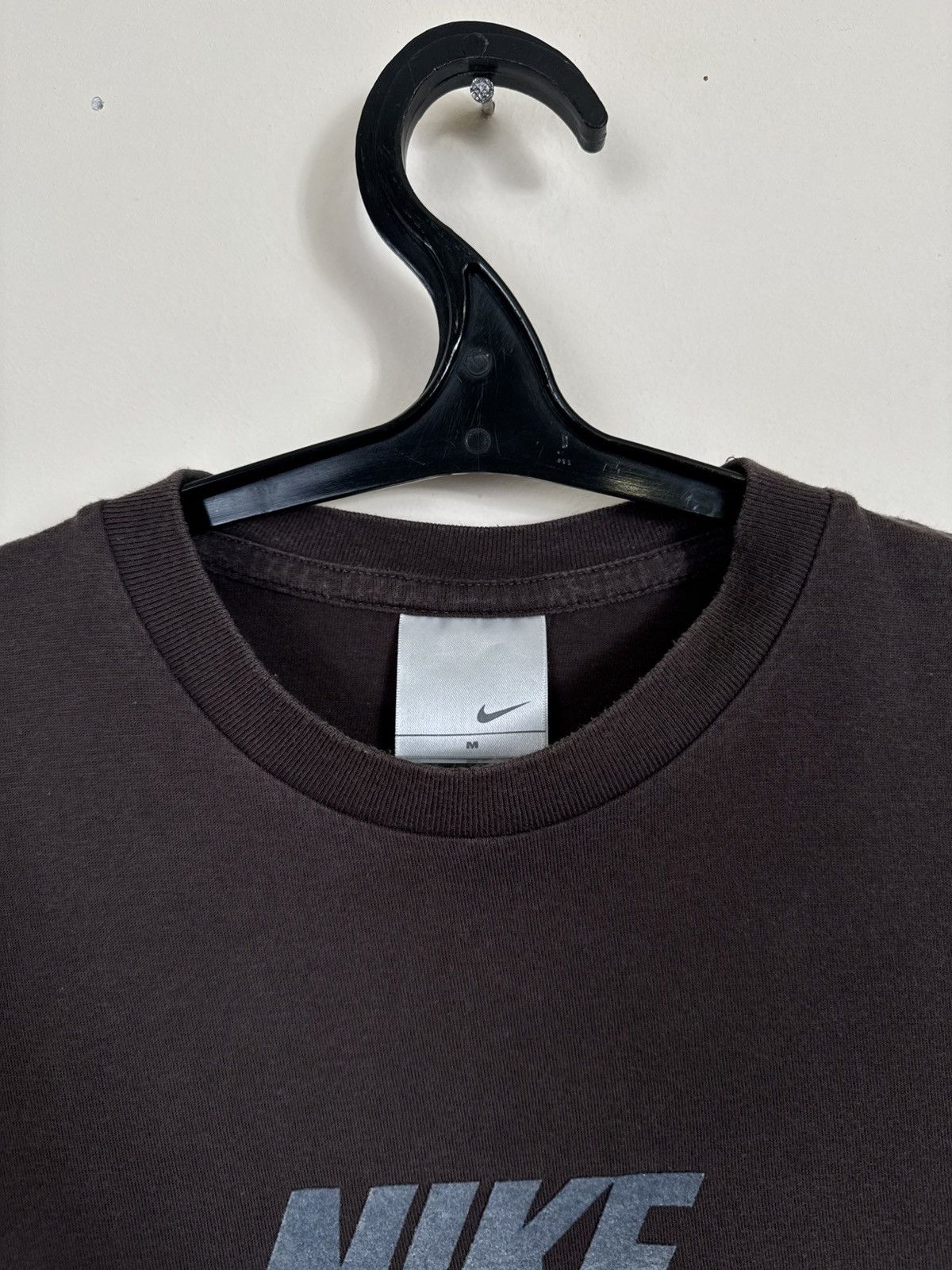 Nike Vintage Nike Air T shirt Brown Travis Scott Sz M Streetwear Size US M / EU 48-50 / 2 - 12 Thumbnail