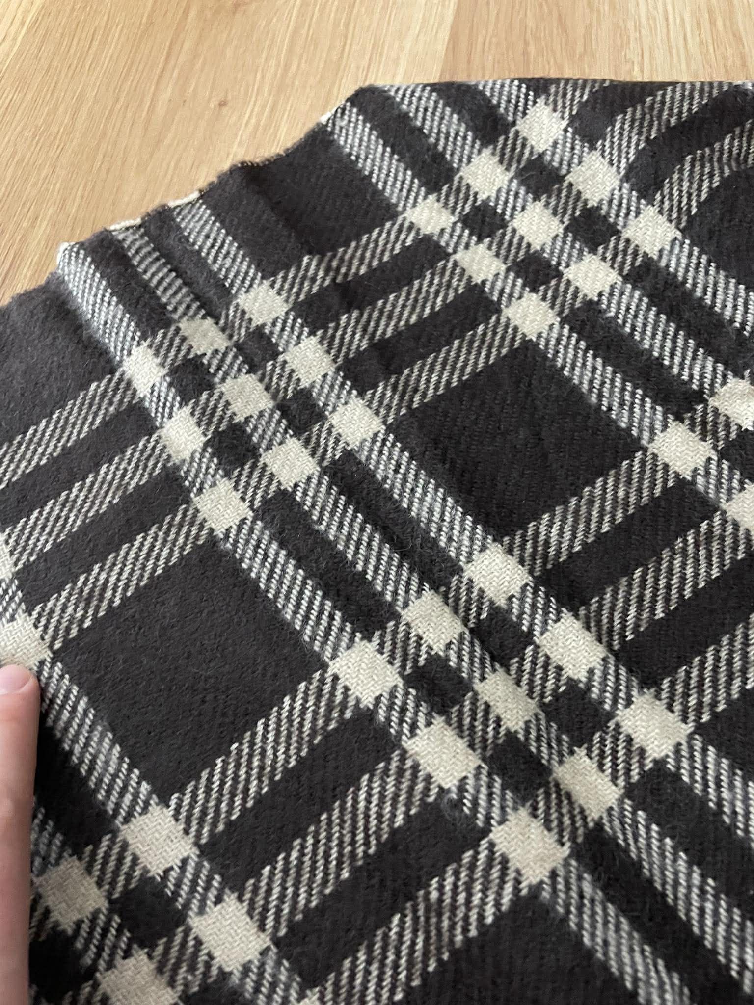 Burberry burberrys vintage scarf 80/90's lambwool Size ONE SIZE - 3 Thumbnail