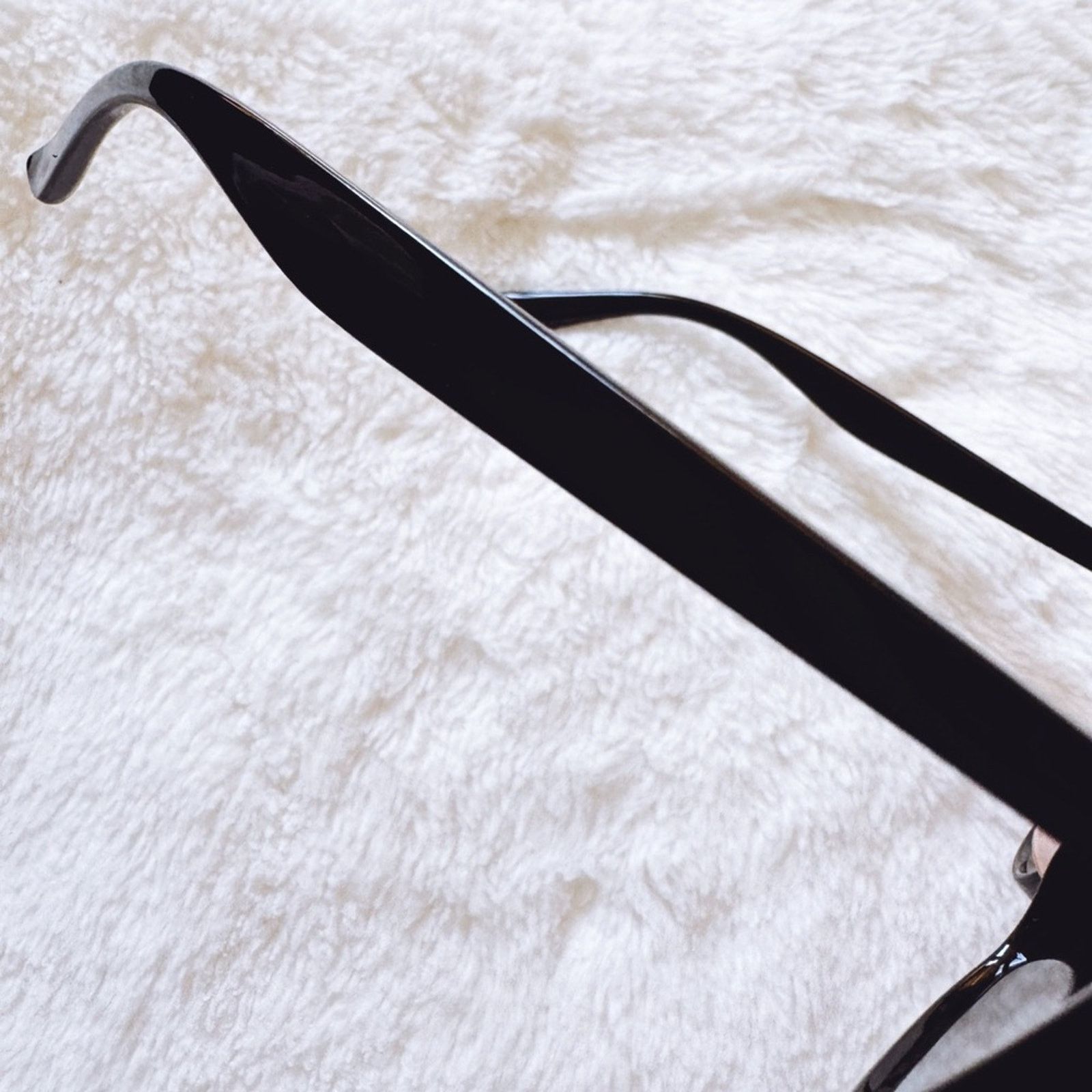 Other Milo Black W/Blue Lenses Oversized Oval Horn Rims Sunglasses Size ONE SIZE - 4 Thumbnail