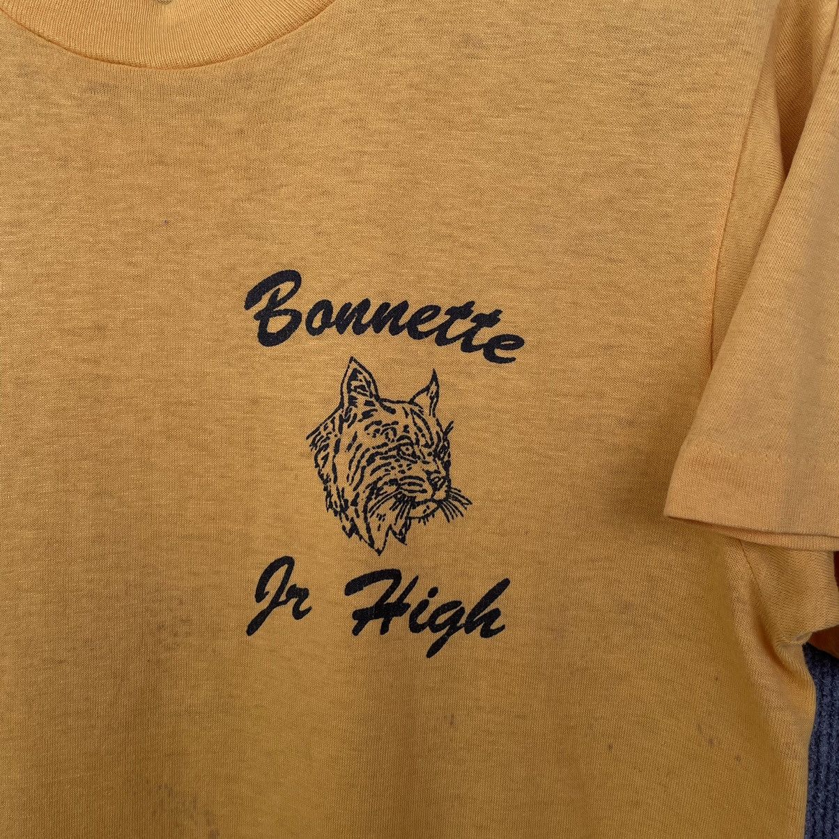 Vintage Vintage 1980s Bonnette Junior High School T Shirt Size US M / EU 48-50 / 2 - 3 Thumbnail