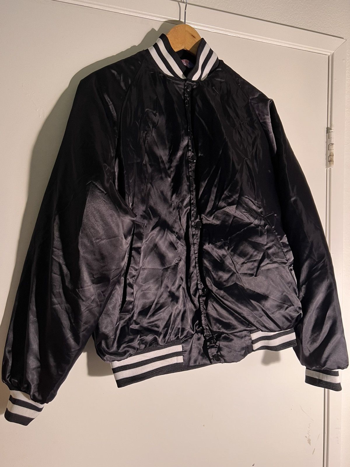 Vintage 80’s 90’s VTG Vintage Joint Varsity Bomber Streetwear Jacket Size US M / EU 48-50 / 2 - 2 Thumbnail