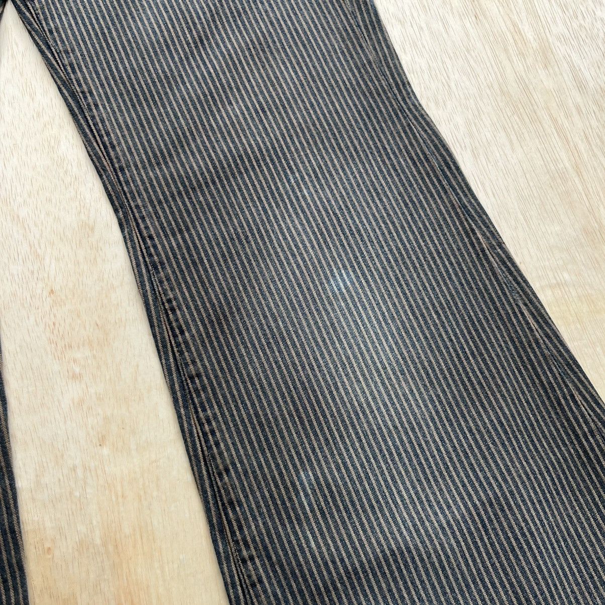 Diesel DIESEL INDUSTRY FLARED VTG LIKE SPREAD EVENLY OIL STAINS Size 26" / US 2 / IT 38 - 3 Thumbnail
