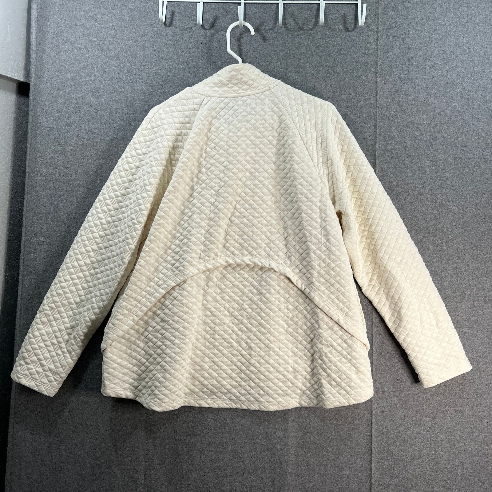 Other Isaac Mizrahi LIVE! Women Jacket Zip Up Ivory Size Large Size L / US 10 / IT 46 - 2 Thumbnail