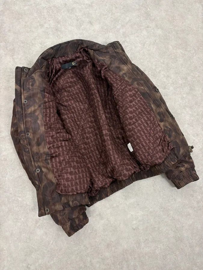 Just Cavalli 2000s Cavalli Leopard Print Obscure Bomber Jacket Size US S / EU 44-46 / 1 - 7 Thumbnail
