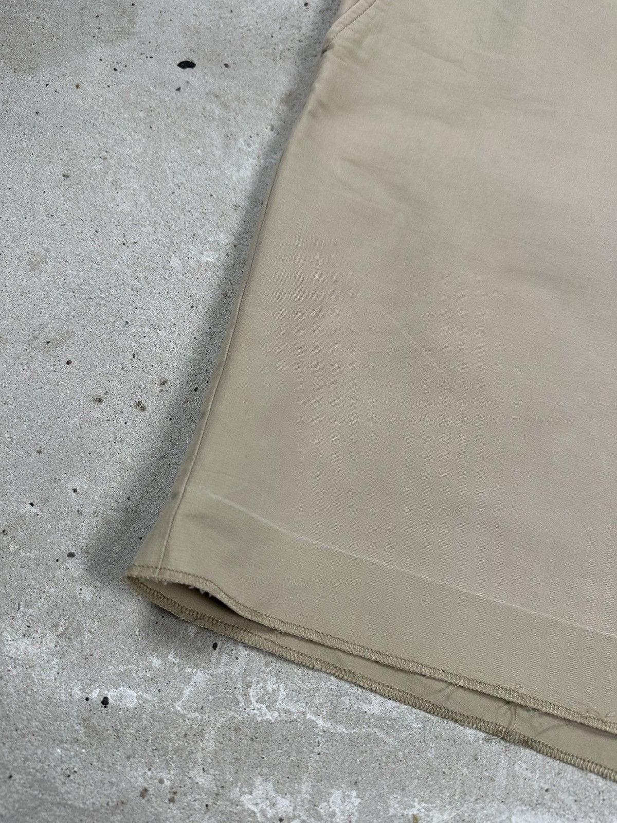 Prada Prada 2015 Beige Casual Chino Shorts Size US 36 / EU 52 - 4 Thumbnail