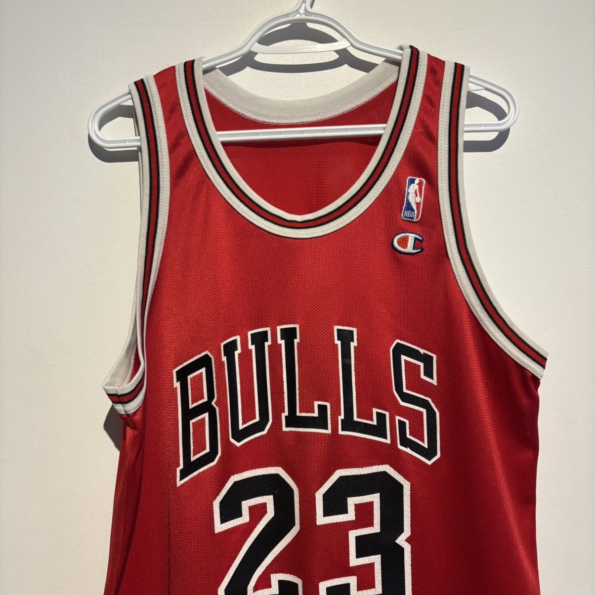 Champion Authentic 1992 Michael Jordan Champion Jersey 44 Red Vintage Size US M / EU 48-50 / 2 - 3 Thumbnail