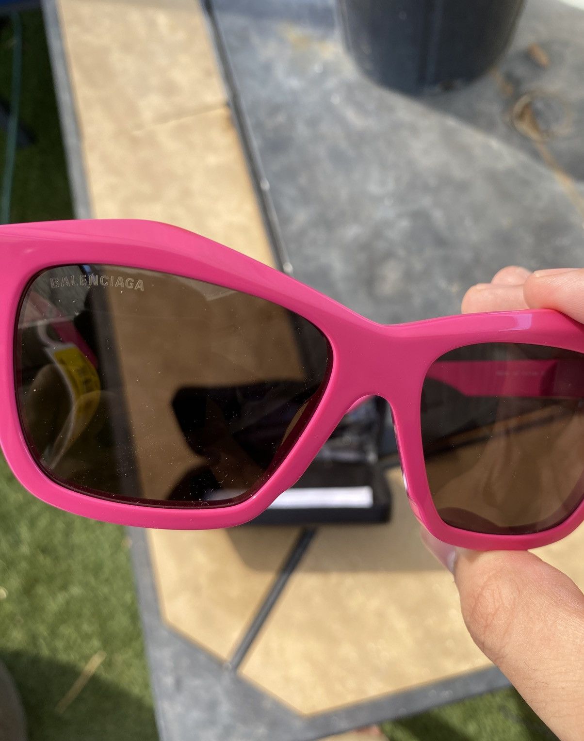Balenciaga Balenciaga Pink Thick Frame Shades Size ONE SIZE - 2 Thumbnail