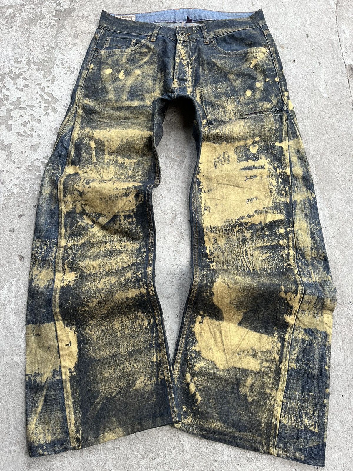 Japanese Brand Dirty Painted Distressed Thrashed Faded Baggy Jeans Y2K Pant Size US 34 / EU 50 - 1 Thumbnail