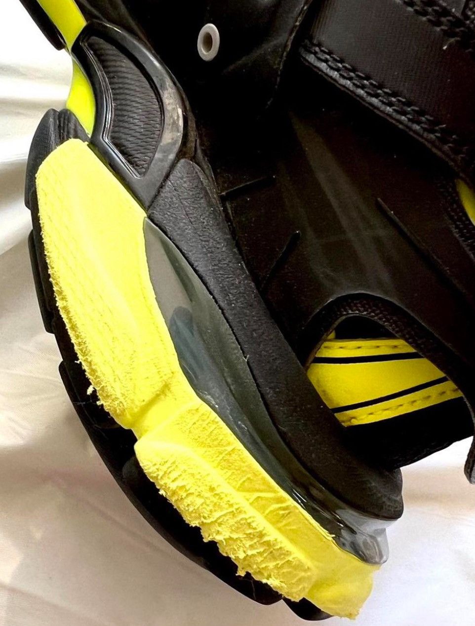 Balenciaga × Vetements Balenciaga Black and Neon Yellow Track Sneakers size 39.5 Size US 8.5 / EU 41-42 - 6 Thumbnail