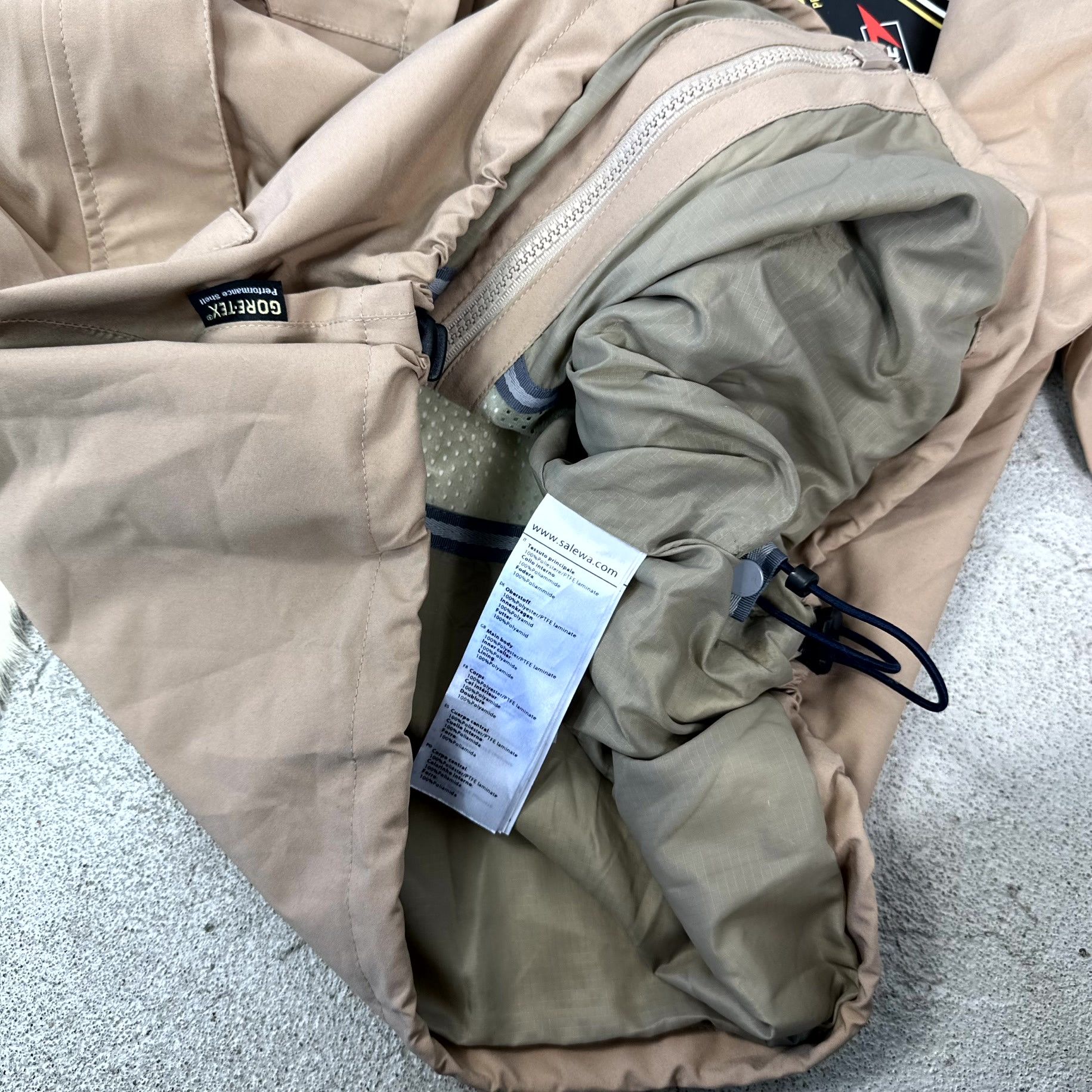 Goretex × SALEWA Salewa Gore-Tex BNWT 2XL jacket Size US XXL / EU 58 / 5 - 5 Thumbnail