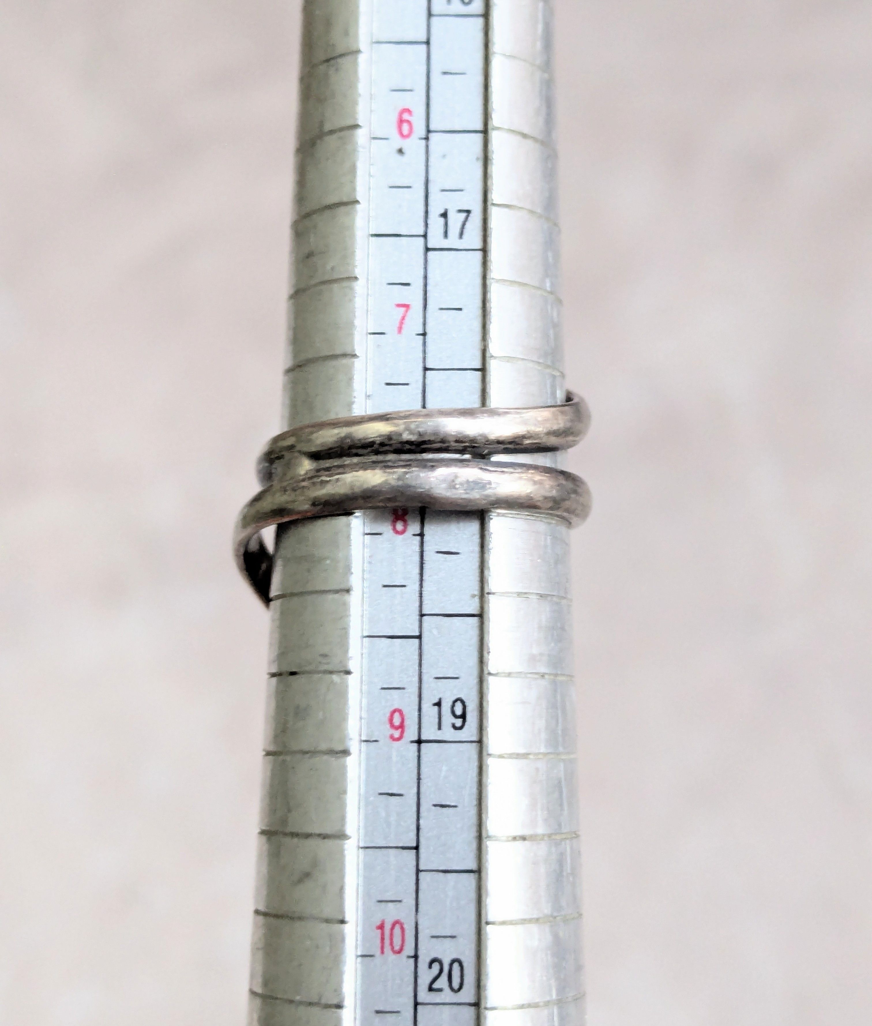 Sterling Silver Vintage Sterling Silver Ring 7.75 Modern Round Size ONE SIZE - 10 Thumbnail