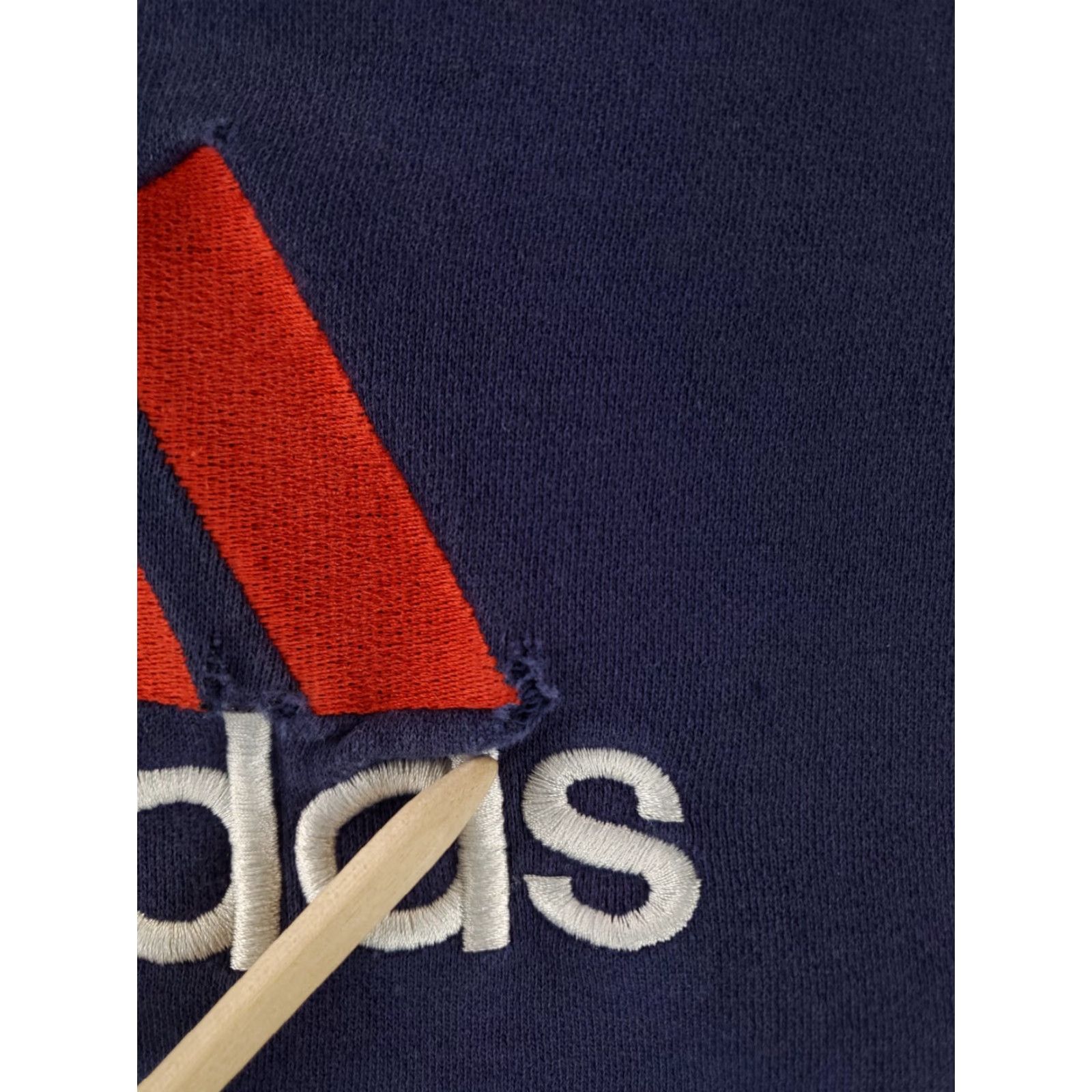 Adidas VINTAGE Adidas Sweatshirt Mens XL Long Sleeve Blue Red White Embroidered 90s Pullover Size US XL / EU 56 / 4 - 3 Thumbnail