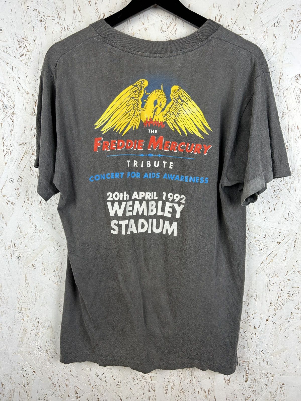Band Tees 90s Vintage The Freddie Mercury 1992 Tribute Aids Faded Tee Size US L / EU 52-54 / 3 - 7 Thumbnail