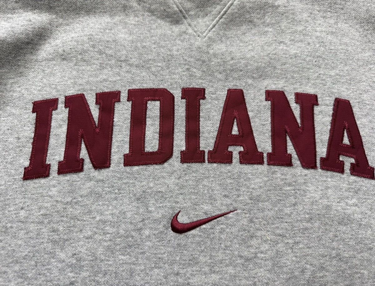 Vintage Vintage Nike Indiana sweatshirt logo size Women's M/L Size L / US 10 / IT 46 - 3 Thumbnail