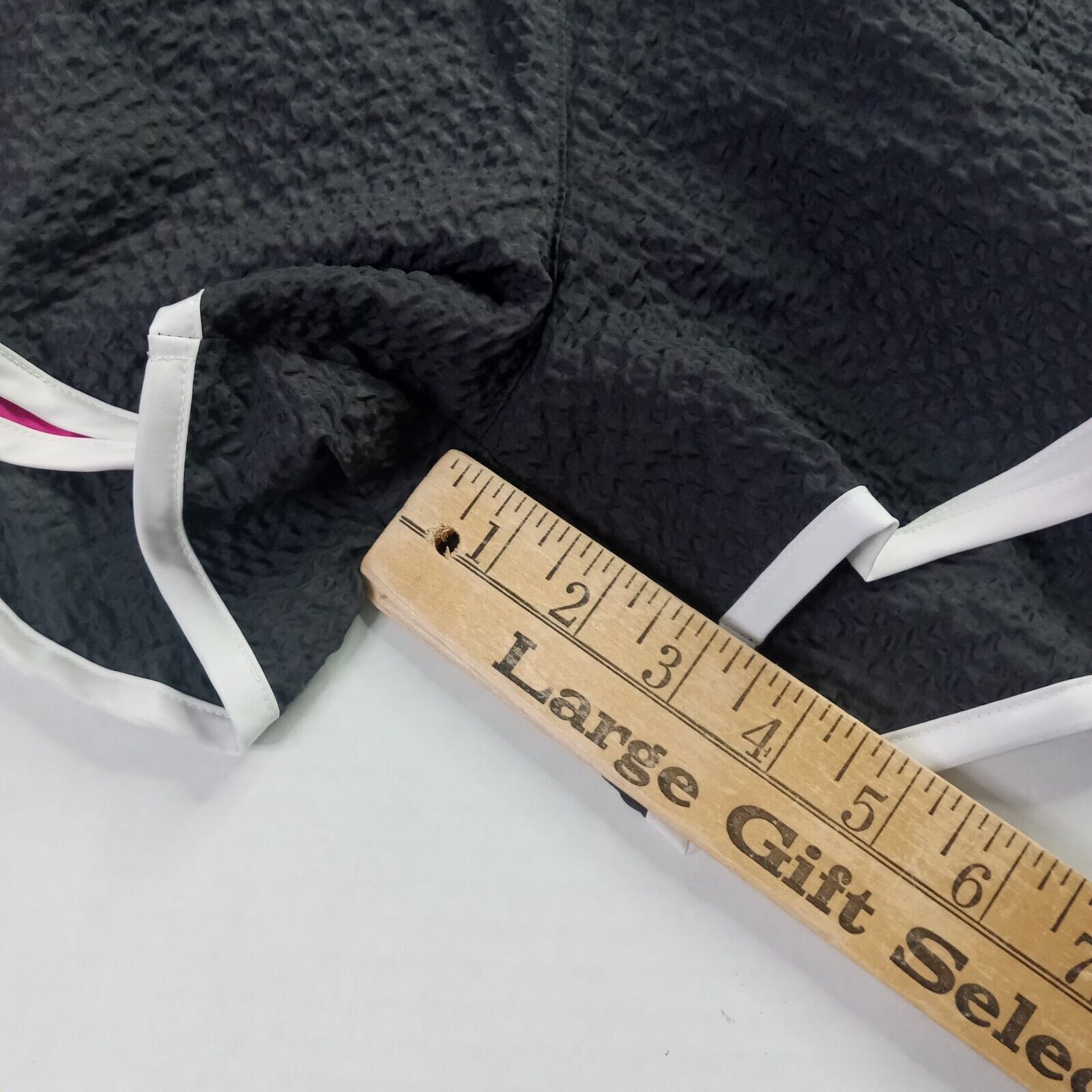 Nike Nike Tempo Icon Clash Textured Shorts Black Pink Women’s M Size 30" / US 8 / IT 44 - 2 Thumbnail