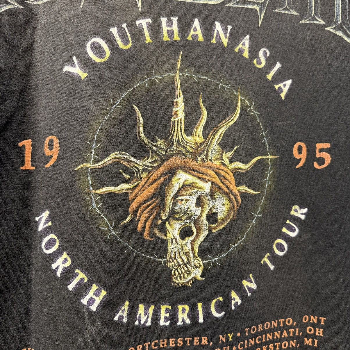 Band Tees × Megadeth × Vintage Vintage 1995 Megadeth Youthanasia North America Tour Tee Size US XL / EU 56 / 4 - 22 Thumbnail