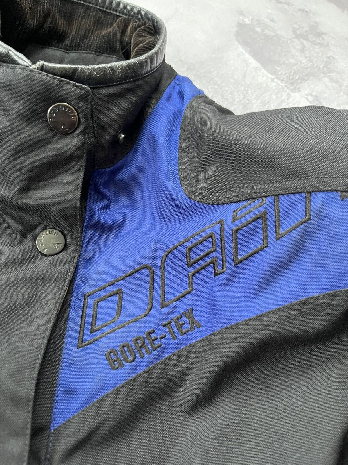 Dainese Dainese Gore-Tex Jacket waterproof Black/Blue Size 48 Size US M / EU 48-50 / 2 - 7 Thumbnail