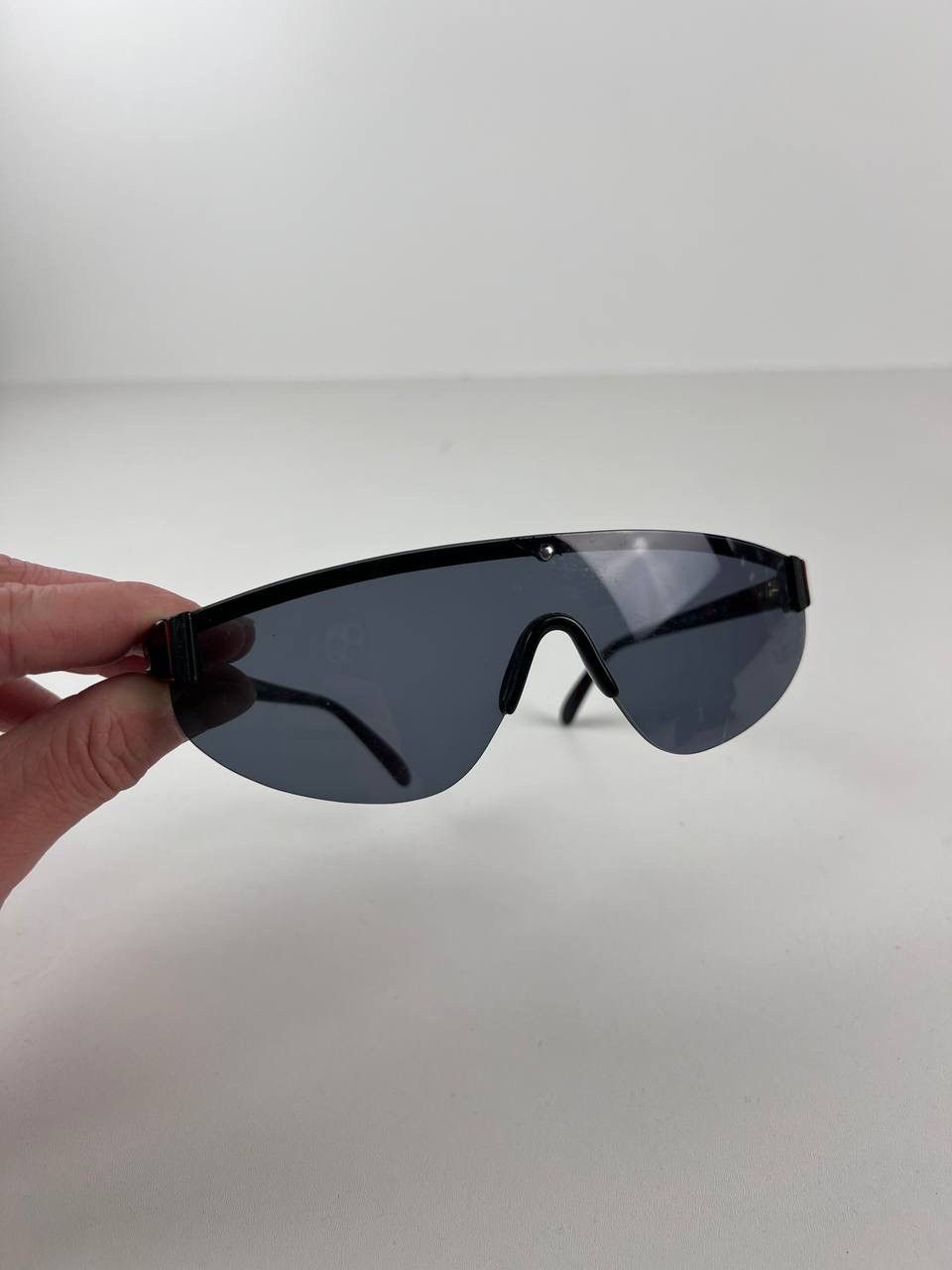 Gucci Gucci 90s Vintage Sunglasses Brown Tortoise 2139 S Unisex Size ONE SIZE - 5 Thumbnail
