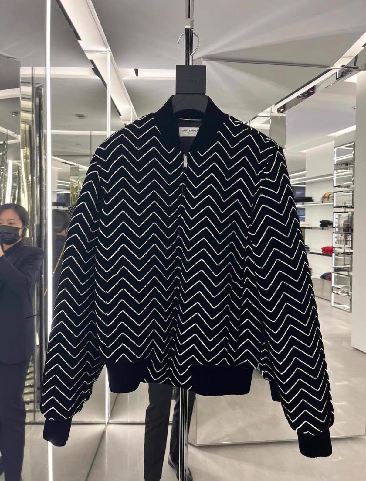 Saint Laurent Paris Saint Laurent Runway Teddy Fall & Winter Coat Ｑ23 Size US M / EU 48-50 / 2 - 1 Thumbnail
