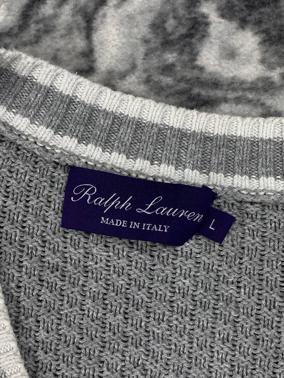 Ralph Lauren Purple Label Ralph Lauren Purple Label V Neck Cable Knit Silk Sweater Size US L / EU 52-54 / 3 - 7 Thumbnail