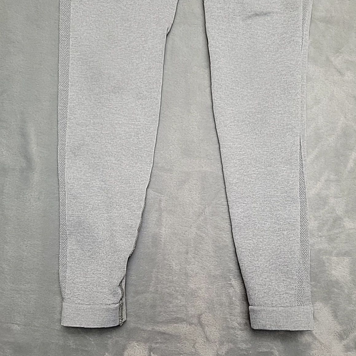 Gymshark Gymshark Leggings Womens Small Gray Performance Blend Activewear Stretch Pants Size 28" / US 6 / IT 42 - 2 Thumbnail