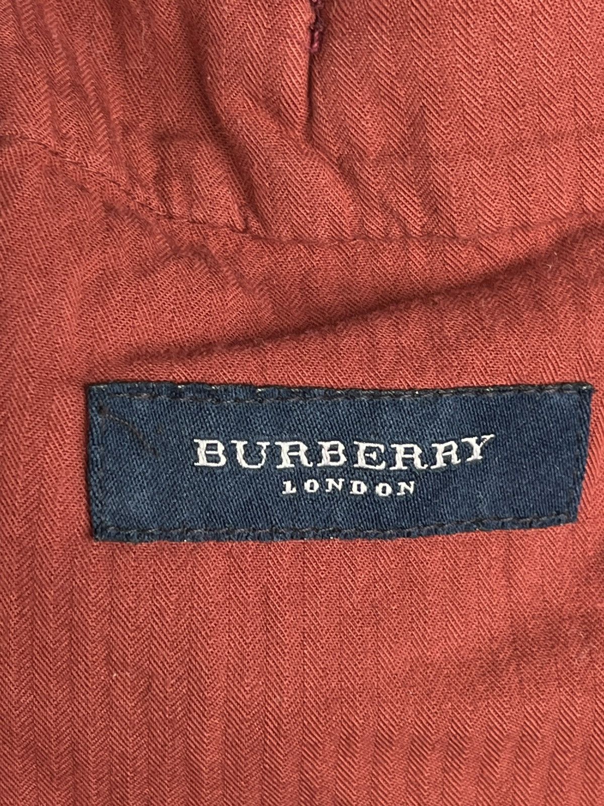 Burberry Vintage Burberry velvet corduroy red pants old money Size US 36 / EU 52 - 11 Thumbnail