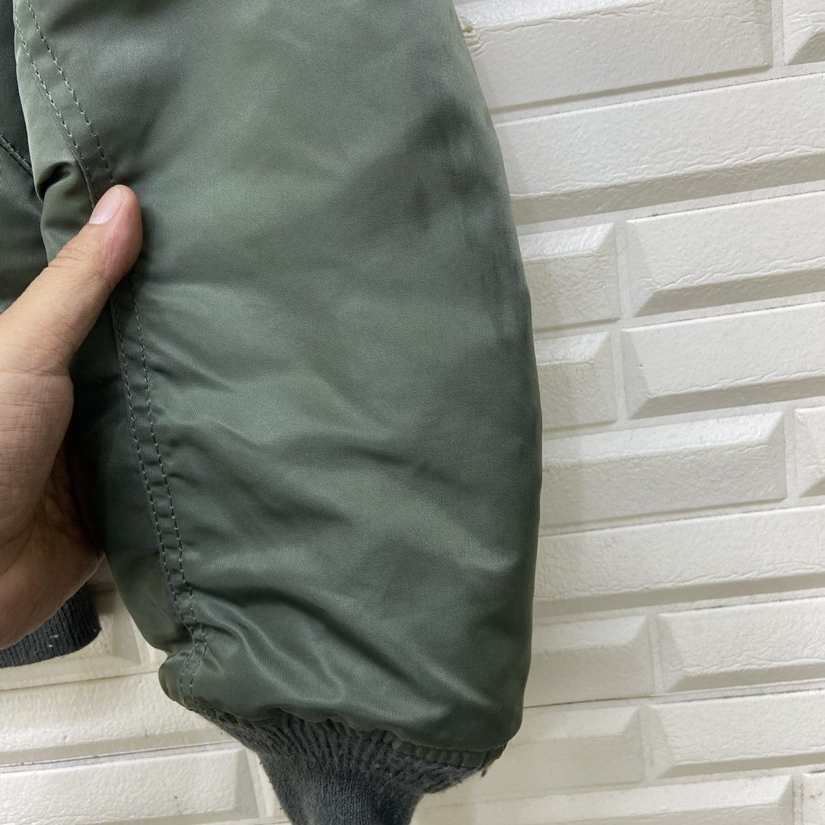 Alpha Industries Vintage Alpha Industries MA-1 Bomber Flight Jacket Size US M / EU 48-50 / 2 - 8 Thumbnail