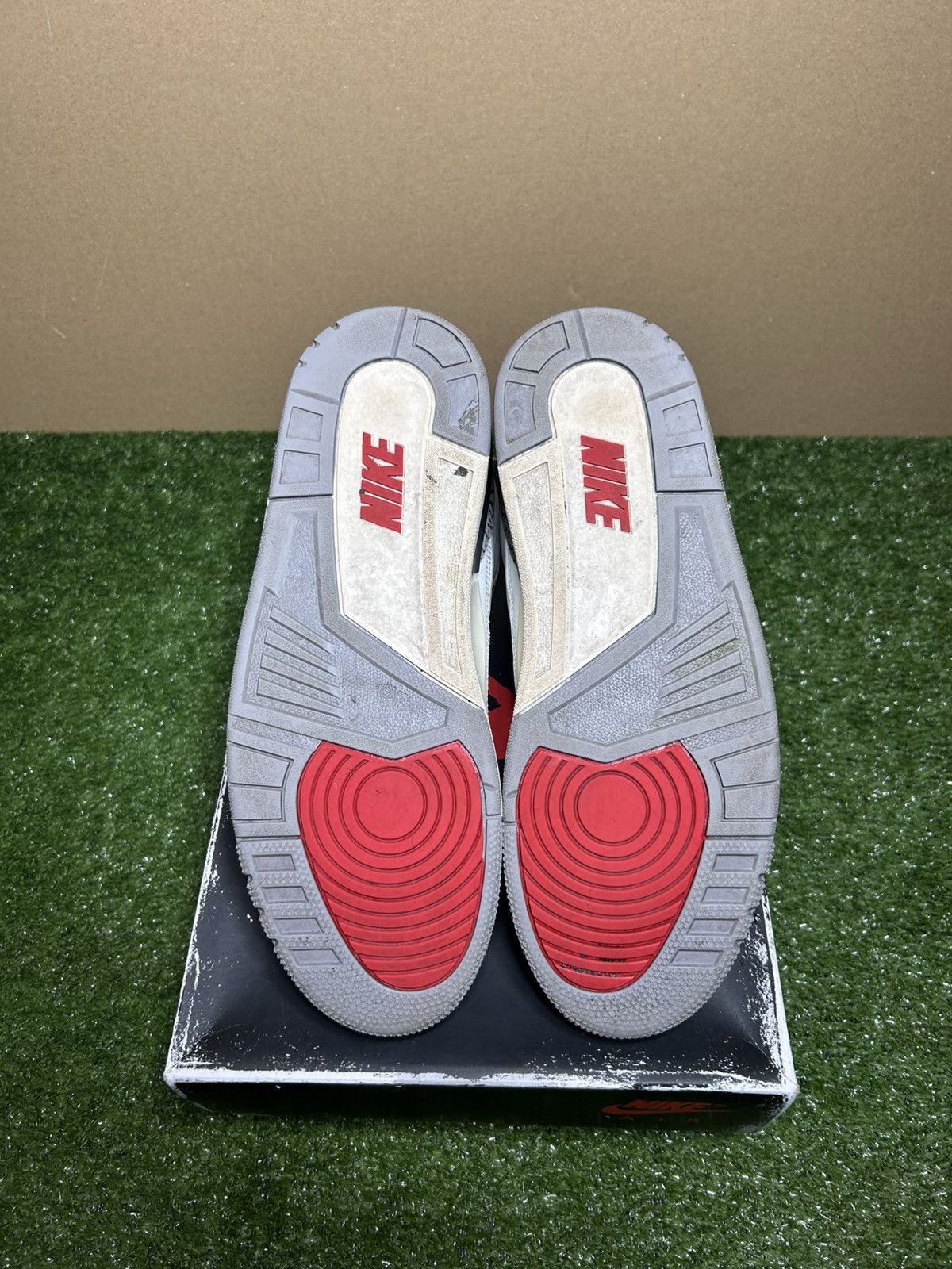 Jordan Brand Jordan 3 white cement reimagine Size US 11 / EU 44 - 9 Thumbnail