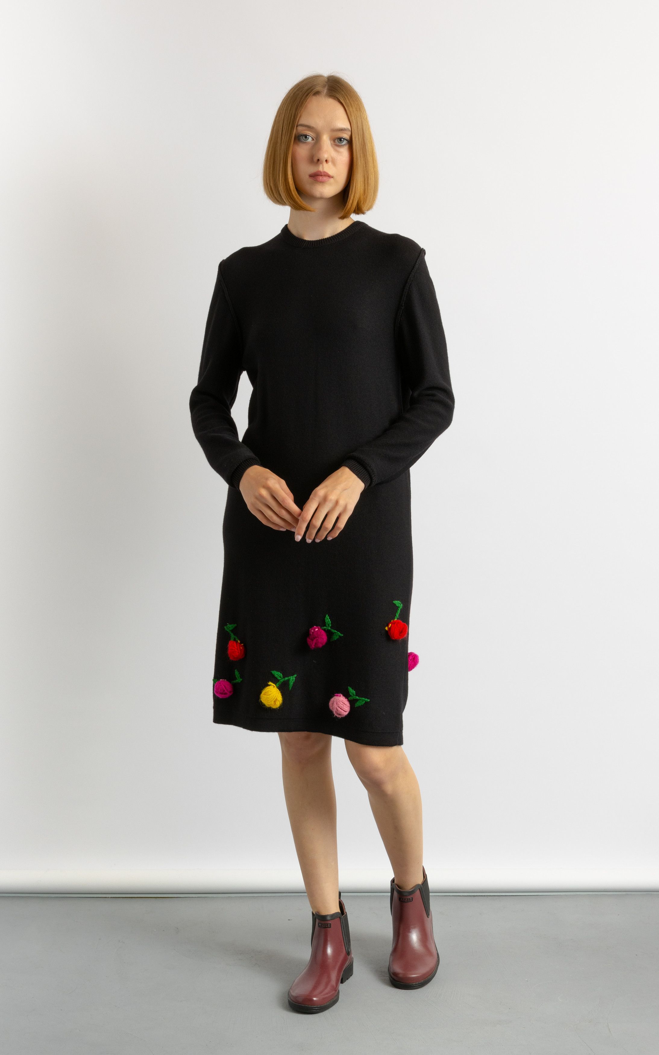 Sonia Rykiel 80s Sonia Rykiel black knitted flowers Wool Dress 6027 Size S / US 4 / IT 40 - 2 Thumbnail