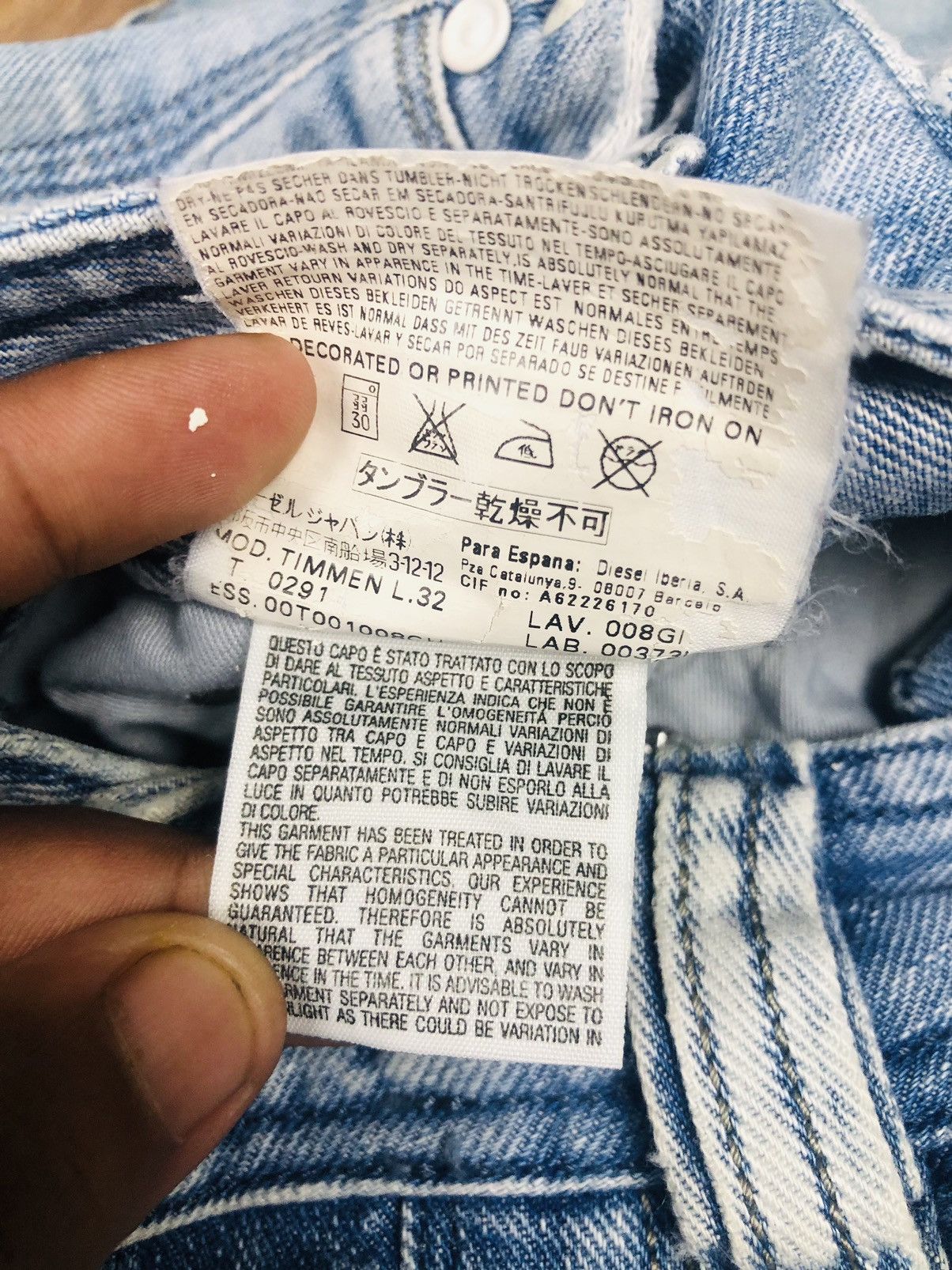 Diesel DIESEL Timmen W29 L32 Slim Bootcut Studded Jeans (38) Size US 29 - 13 Thumbnail