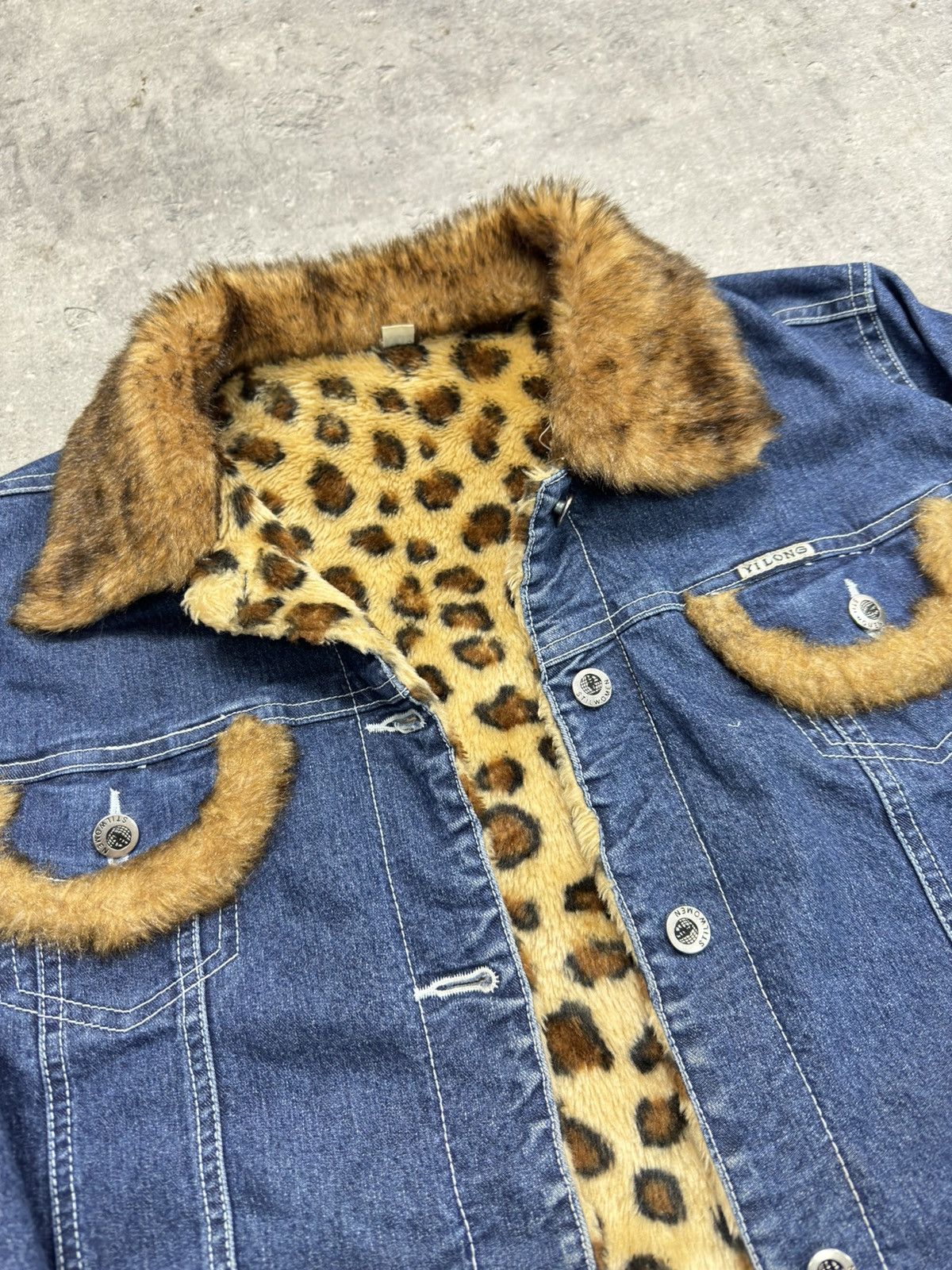 If Six Was Nine ᶠᵃⁿᶜʸᵍᵘʸ Faux Fur Collar Denim Jacket Boxy Vintage Y2K Size US M / EU 48-50 / 2 - 4 Thumbnail