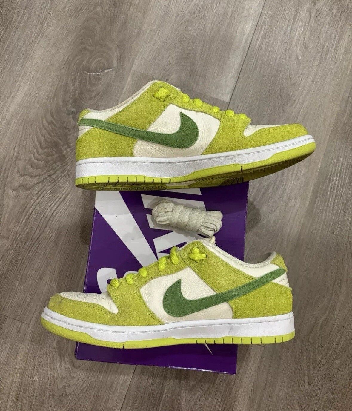 Nike Nike Dunk Pro SB Low Fruity Pack - Green Apple Size US 9 / EU 42 - 2 Thumbnail