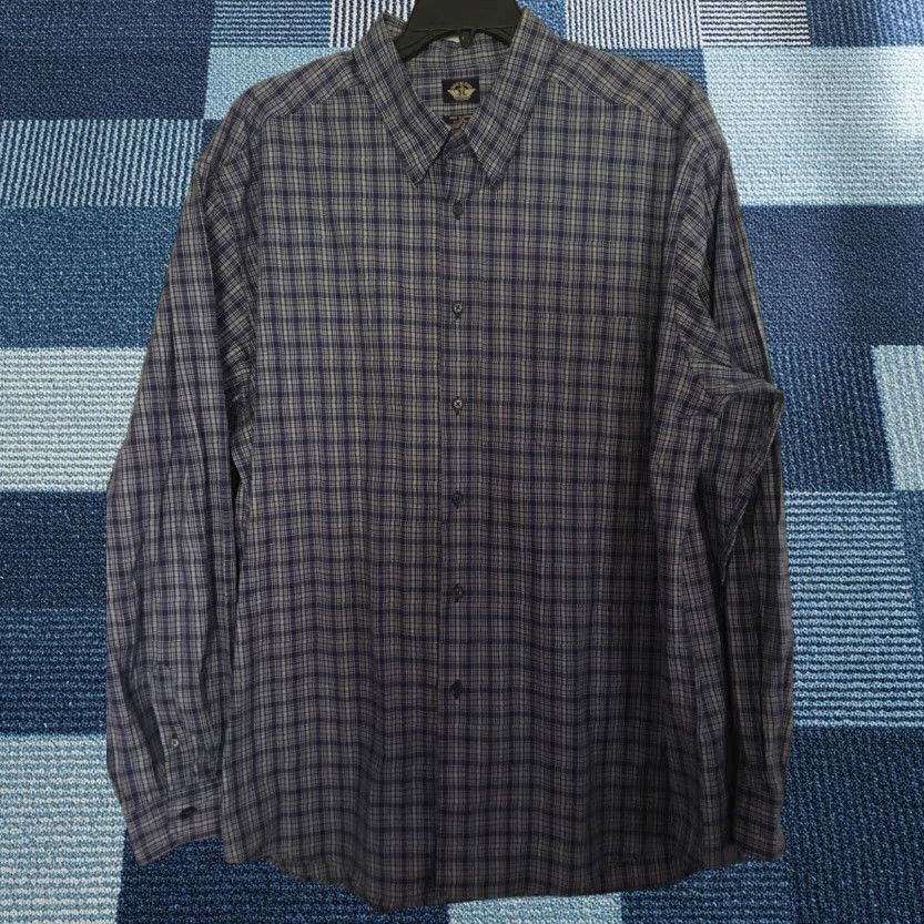 Dockers VINTAGE? No. Size 48R - 1 Thumbnail