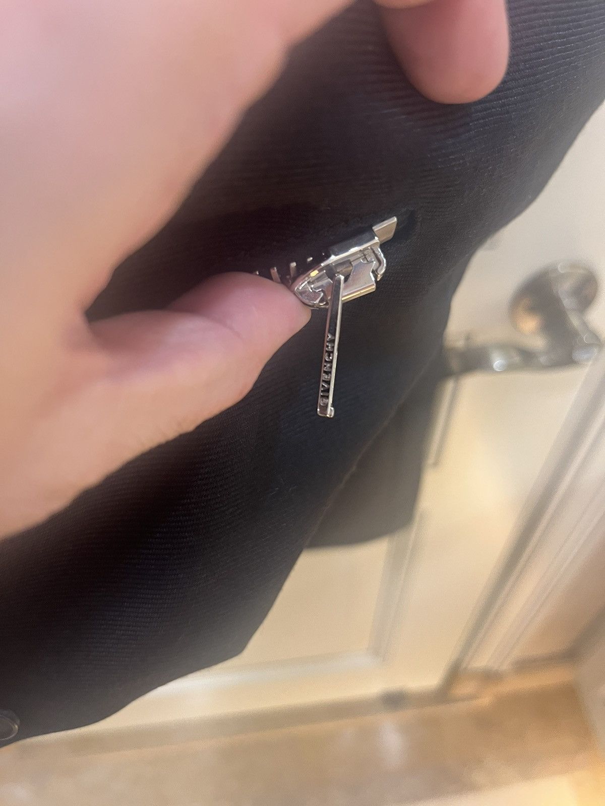 Givenchy zipper on sleeve blazer size46 Size 46R - 6 Thumbnail